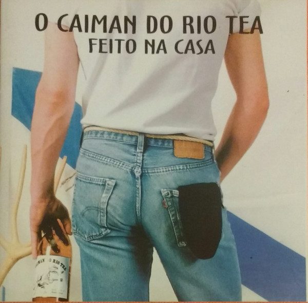 O Caimán Do Río Tea – Feito Na Casa (knockoff album cover)